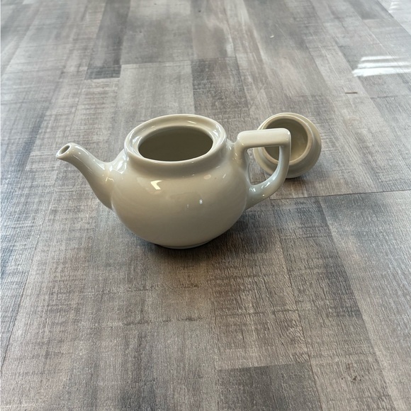 Hall Ceramic China Teapot Includes Lid 4 Inches Height - Picture 4 of 5